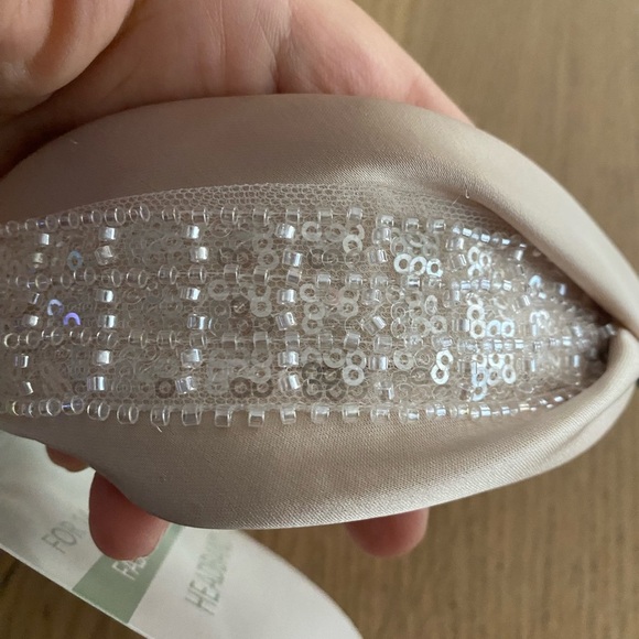 🆕 Fashion Mode Twisted Cross Knot Wide Headband🆕 - Picture 3 of 6